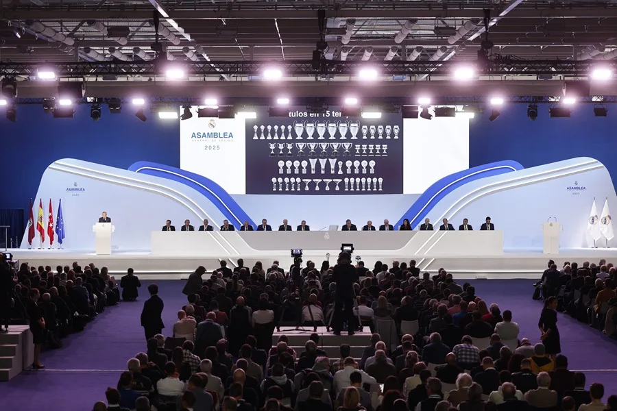 Fútbol | Florentino Pérez cuestiona a Javier Tebas y anuncia impulso a la Superliga tras Asamblea del Real Madrid