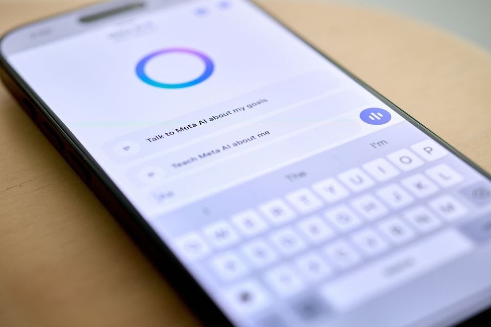 IA | Meta firma acuerdos con grandes medios para integrar contenido noticioso en su sistema de inteligencia artificial