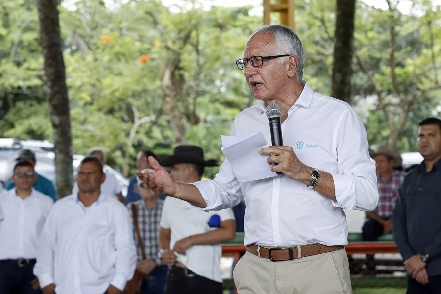 Colombia | Radican moción de censura contra ministro de Salud por muerte de niño con hemofilia