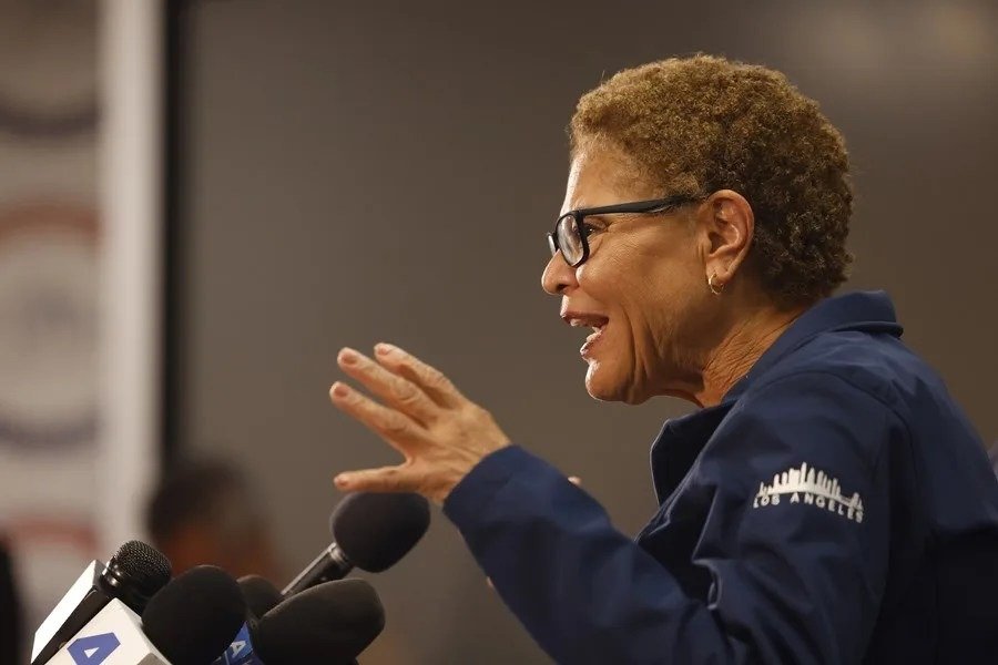 Estados Unidos | Piden la renuncia de Casey Wasserman por archivos de Epstein