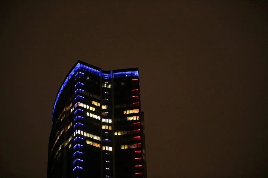 Francia | Amenazas de bomba provocan evacuaciones en cinco sitios de París